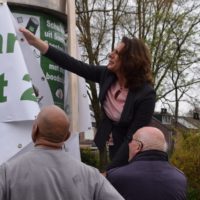 Onthulling posters op de Peperbus in Soest